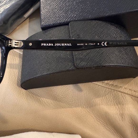 Prada eyeglasses - Picture 2 of 3